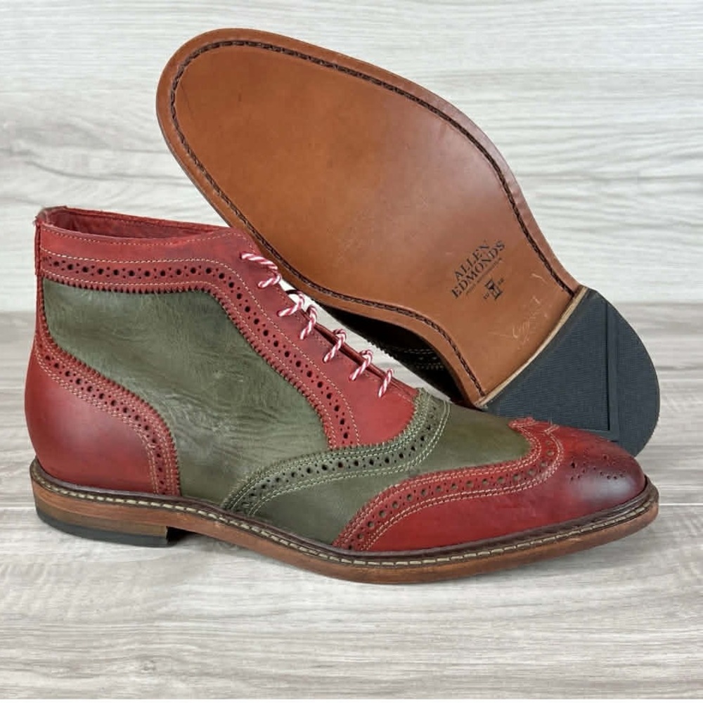 Allen Edmonds Red and Green  Santamok Wingtip Boot Shoes New Without Tags